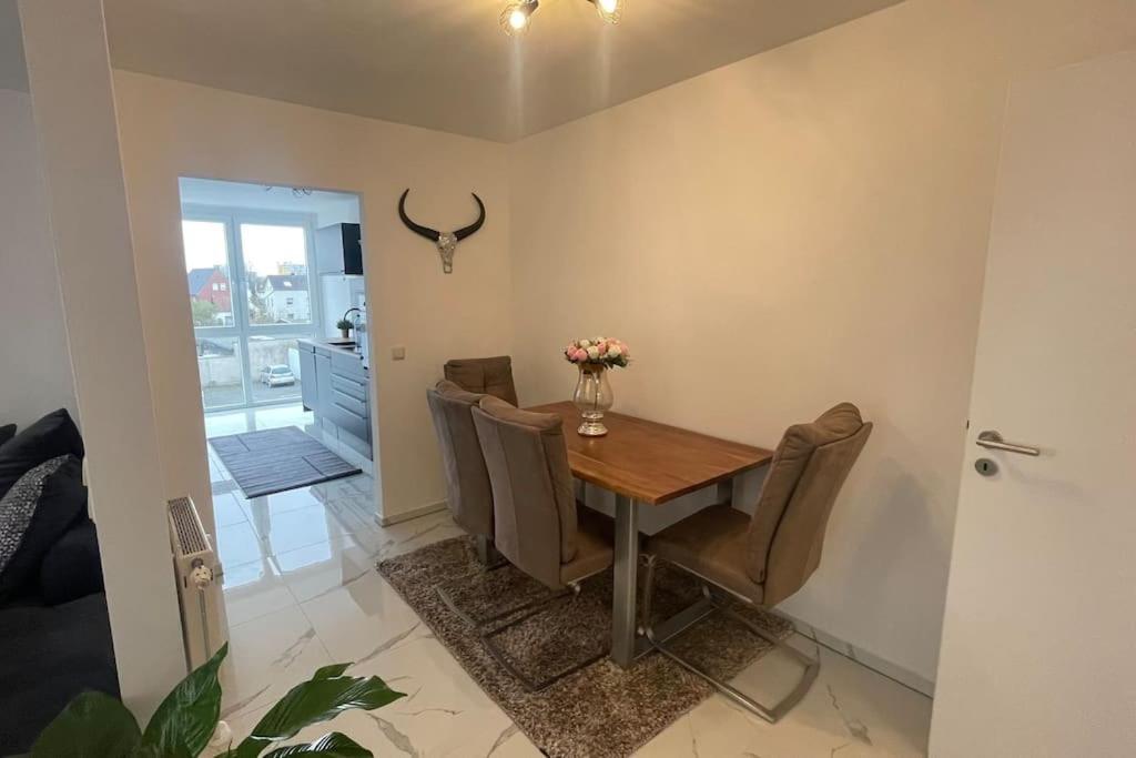 Apartment Gemuetlichkeit Am Rhein Koeln Bonn Messe *